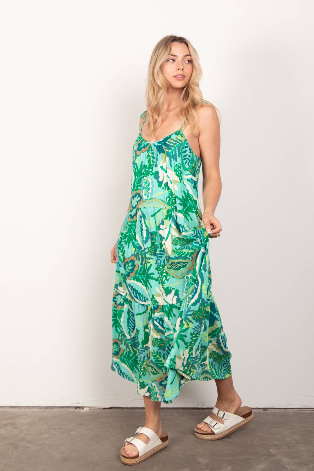 Sleeveless Tropical Printed Summer Midi Dress: GREEN MIX