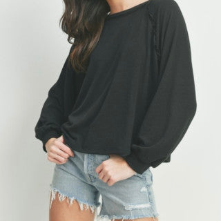 RUFFLE SHOULDER SEAM LONG SLEEVE TOP